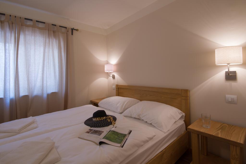 Apartments Erica Lux Novigrad Istria Chambre photo