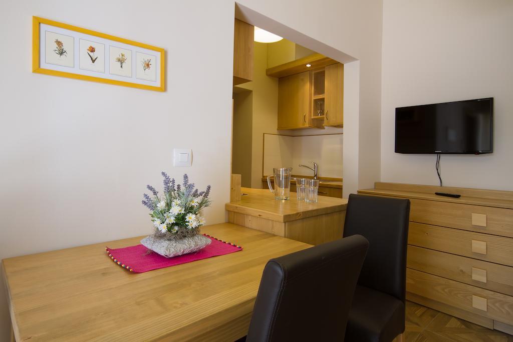Apartments Erica Lux Novigrad Istria Chambre photo