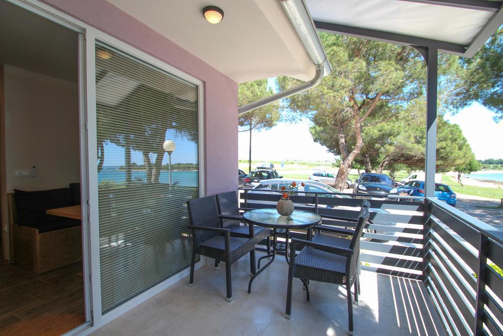 Apartments Erica Lux Novigrad Istria Extérieur photo